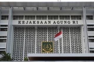 Survei Indikator Politik Indonesia, Kepercayasn Kejaksaan Diatas KPK - Pengadilan